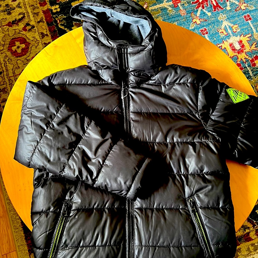 Gap Detachable Hooded Puffer black NWOT Could fit XS women’s size